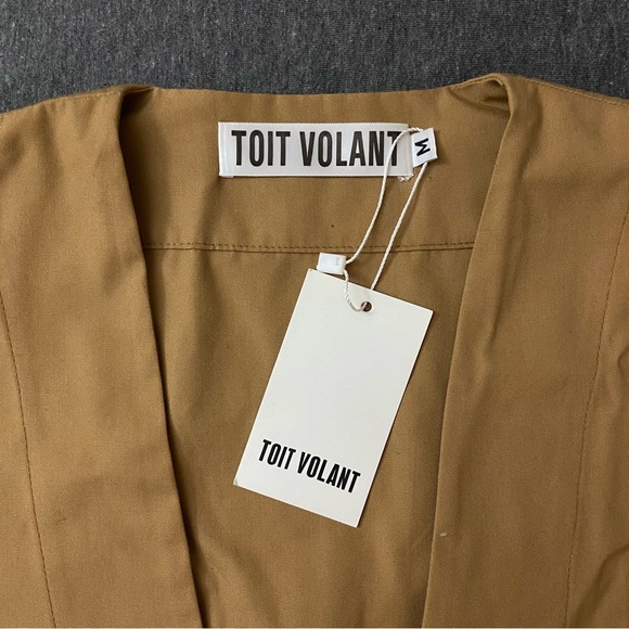 tan toit volant low v-neck top - Picture 3 of 3